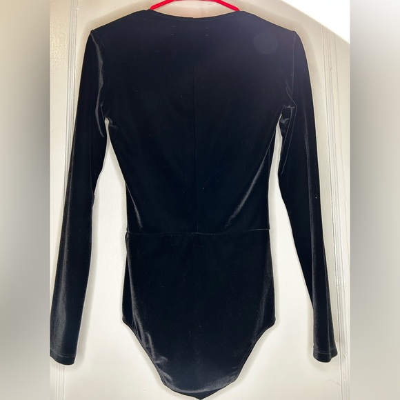 Velvet bodysuit - Picture 3 of 5